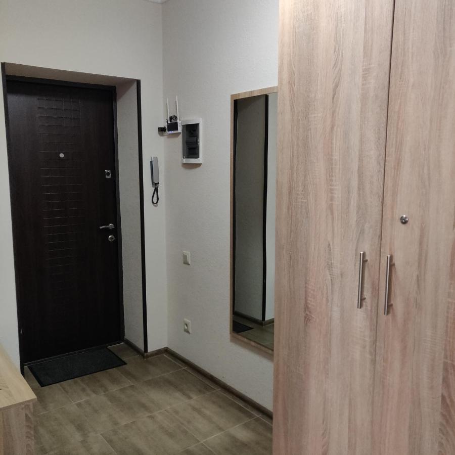 Апартаменти Біля Термального Басейну Beregovo Exterior foto